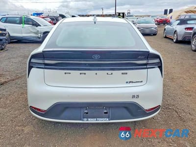 Zdjęcie 6 z 12 samochodu: 2024 TOYOTA PRIUS PRIME VIN:JTDACACU5R3029828 - miniatura