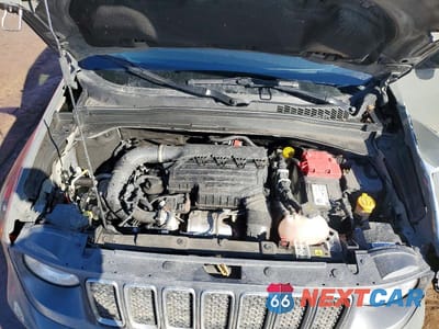 Zdjęcie 12 z 13 samochodu: 2022 JEEP RENEGADE LIMITED VIN:ZACNJDD19NPN63978 - miniatura