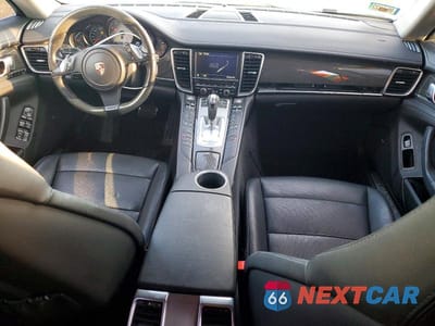 Zdjęcie 8 z 12 samochodu: 2010 PORSCHE PANAMERA S VIN:WP0AB2A79AL064978 - miniatura