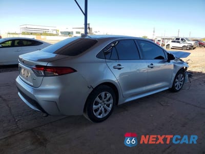 Trzecie zdjęcie samochodu z tyłu: 2021 TOYOTA COROLLA LE VIN:JTDEPMAE1MJ124894 - miniatura