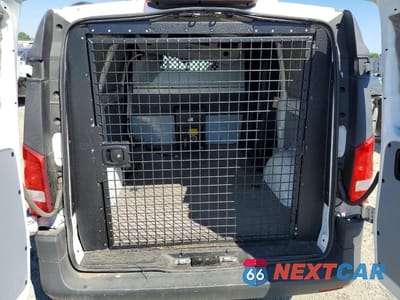 Zdjęcie 10 z 13 samochodu: 2022 MERCEDES-BENZ METRIS VIN:W1YV0BEYXN4151343 - miniatura