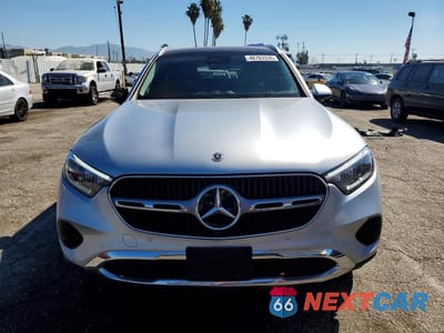 Piąte zdjęcie samochodu w środku: 2025 MERCEDES-BENZ GLC 350E VIN:W1NKM5GB4SF388330 - miniatura