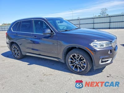 Czwarte zdjęcie samochodu z boku: 2018 BMW X5 SDRIVE35I VIN:5UXKR2C57J0X08859 - miniatura
