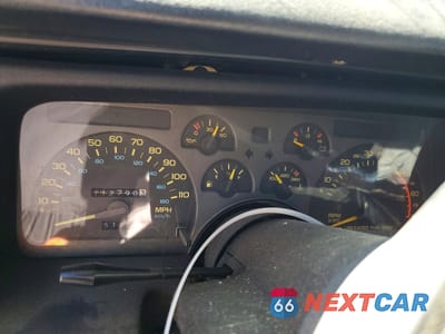 Zdjęcie 9 z 13 samochodu: 1992 CHEVROLET CAMARO Z28 VIN:1G1FP23F5NL108310 - miniatura