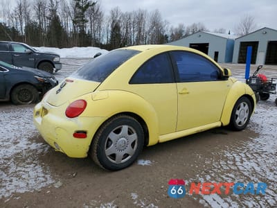 Trzecie zdjęcie samochodu z tyłu: 1999 VOLKSWAGEN NEW BEETLE GLS VIN:3VWCA21C4XM454318 - miniatura