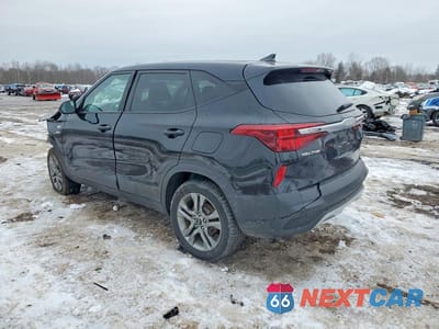 Drugie zdjęcie samochodu z przodu: 2022 KIA SELTOS LX VIN:KNDEPCAAXN7238589 - miniatura