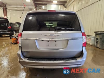 Zdjęcie 6 z 12 samochodu: 2014 CHRYSLER TOWN & COUNTRY TOURING L VIN:2C4RC1CG0ER409707 - miniatura