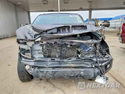 Piąte zdjęcie samochodu w środku: 2016 TOYOTA TUNDRA TRD PRO VIN:5TFDW5F12GX566207 - miniatura