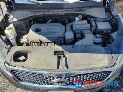 Zdjęcie 12 z 12 samochodu: 2017 KIA SORENTO LX VIN:5XYPG4A39HG295289 - miniatura