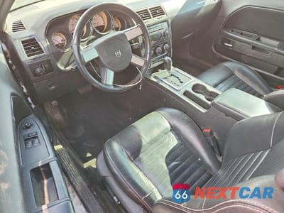 Zdjęcie 8 z 11 samochodu: 2010 DODGE CHALLENGER SE VIN:2B3CJ4DV3AH179737 - miniatura