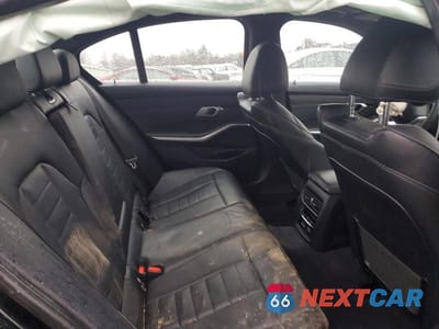 Zdjęcie 10 z 13 samochodu: 2019 BMW 330XI VIN:WBA5R7C57KFH15398 - miniatura