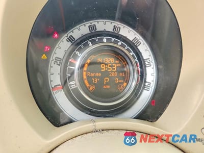 Zdjęcie 9 z 12 samochodu: 2015 FIAT 500 POP VIN:3C3CFFAR9FT545285 - miniatura