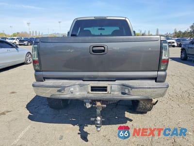 Zdjęcie 6 z 12 samochodu: 2001 CHEVROLET SILVERADO K2500 HEAVY DUTY VIN:1GCHK29101E230758 - miniatura