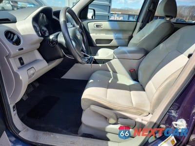 Zdjęcie 7 z 13 samochodu: 2010 HONDA PILOT LX VIN:5FNYF4H22AB011843 - miniatura