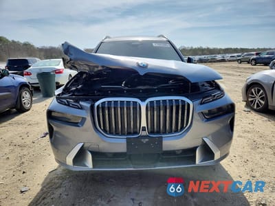Piąte zdjęcie samochodu w środku: 2025 BMW X7 XDRIVE40I VIN:5UX23EM06S9X07186 - miniatura