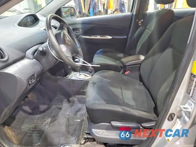 Zdjęcie 7 z 13 samochodu: 2010 TOYOTA YARIS BASE VIN:JTDBT4K31A1354006 - miniatura