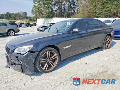 2015 BMW 750 LI WBAYE8C57FD781267 - główne zdjęcie licytacji z USA - miniatura