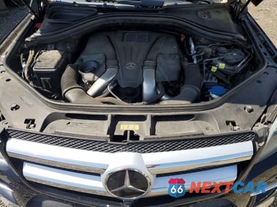 Zdjęcie 11 z 12 samochodu: 2015 MERCEDES-BENZ GL 550 4MATIC VIN:4JGDF7DE9FA499054 - miniatura