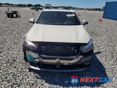 Piąte zdjęcie samochodu w środku: 2020 BMW 228XI VIN:WBA73AK00L7F84419 - miniatura