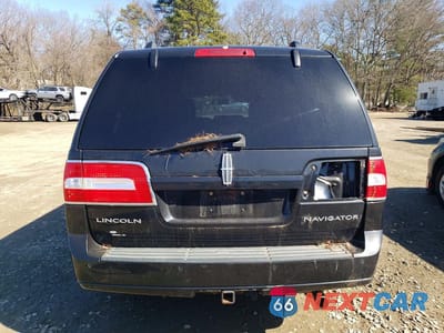 Zdjęcie 6 z 13 samochodu: 2010 LINCOLN NAVIGATOR VIN:5LMJJ2J50AEJ04735 - miniatura