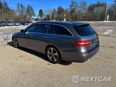 Trzecie zdjęcie samochodu z tyłu: 2017 MERCEDES-BENZ E 400 4MATIC VIN:WDDZH6GB9HA239374 - miniatura