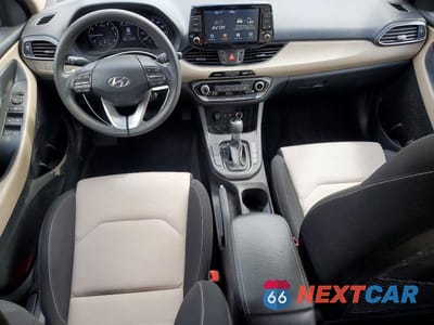 Zdjęcie 8 z 11 samochodu: 2018 HYUNDAI ELANTRA GT BASE VIN:KMHH35LE9JU034619 - miniatura