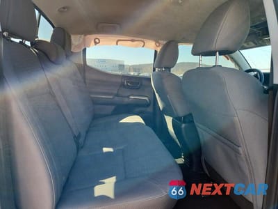 Zdjęcie 10 z 13 samochodu: 2018 TOYOTA TACOMA SR5 V6 VIN:3TMAZ5CN9JM072229 - miniatura