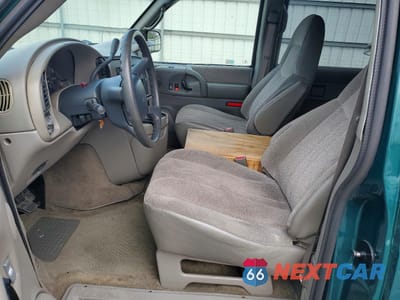 Zdjęcie 7 z 14 samochodu: 2003 CHEVROLET ASTRO VIN:1GNDM19XX3B112879 - miniatura