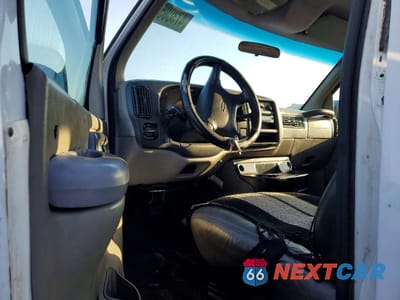 Zdjęcie 8 z 13 samochodu: 1997 CHEVROLET EXPRESS G2500 VIN:1GCGG25W9V1106905 - miniatura