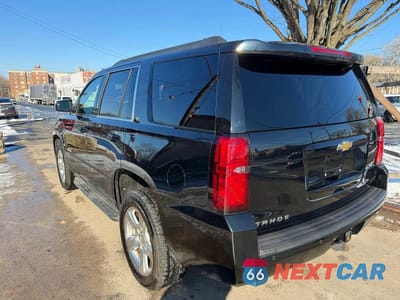 Trzecie zdjęcie samochodu z tyłu: 2015 CHEVROLET TAHOE C1500 LT VIN:1GNSCBKC4FR250999 - miniatura