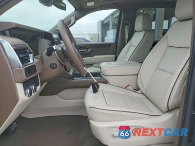Zdjęcie 7 z 14 samochodu: 2025 GMC YUKON XL DENALI VIN:1GKS2JRL7SR237190 - miniatura
