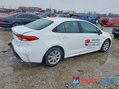 Trzecie zdjęcie samochodu z tyłu: 2024 TOYOTA COROLLA LE VIN:5YFB4MDE5RP154832 - miniatura