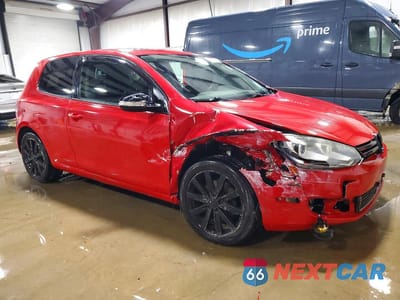 Czwarte zdjęcie samochodu z boku: 2011 VOLKSWAGEN GOLF VIN:WVWMM7AJ3BW294385 - miniatura