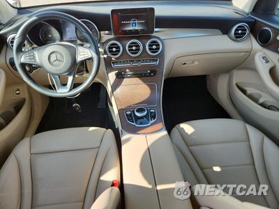 Zdjęcie 8 z 14 samochodu: 2019 MERCEDES-BENZ GLC 300 VIN:WDC0G4JB0K1000672 - miniatura