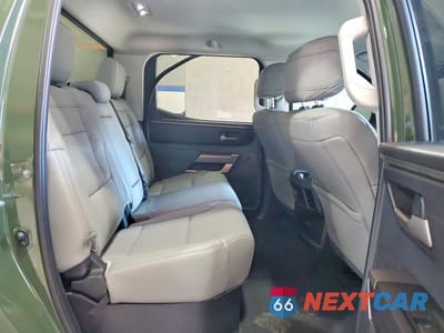 Zdjęcie 10 z 12 samochodu: 2022 TOYOTA TUNDRA SR5 VIN:5TFLA5DB6NX038608 - miniatura