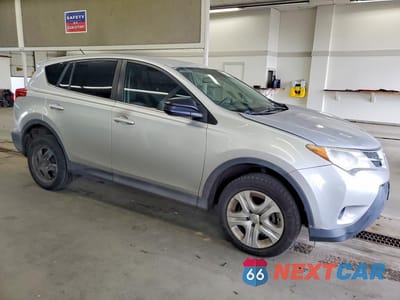 Czwarte zdjęcie samochodu z boku: 2013 TOYOTA RAV4 LE VIN:2T3BFREVXDW050745 - miniatura