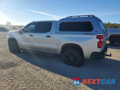 Drugie zdjęcie samochodu z przodu: 2020 CHEVROLET SILVERADO K1500 LT TRAIL BOSS VIN:3GCPYFED4LG421659 - miniatura