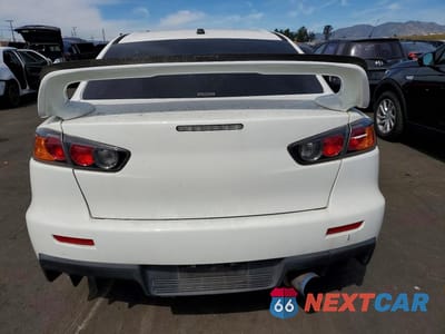 Zdjęcie 6 z 11 samochodu: 2014 MITSUBISHI LANCER EVOLUTION GSR VIN:JA32W8FV8EU017054 - miniatura