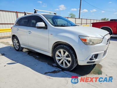 Czwarte zdjęcie samochodu z boku: 2012 MITSUBISHI OUTLANDER SPORT SE VIN:JA4AP4AU3CZ009570 - miniatura