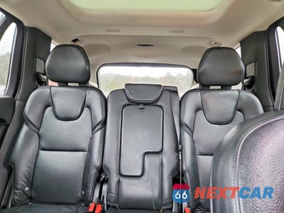 Zdjęcie 10 z 13 samochodu: 2016 VOLVO XC90 T6 VIN:YV4A22PK2G1031382 - miniatura