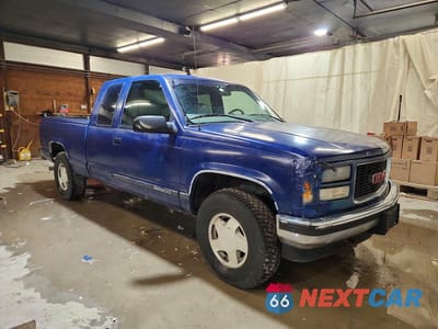 Czwarte zdjęcie samochodu z boku: 1997 GMC SIERRA K1500 VIN:2GTEK19R8V1502483 - miniatura