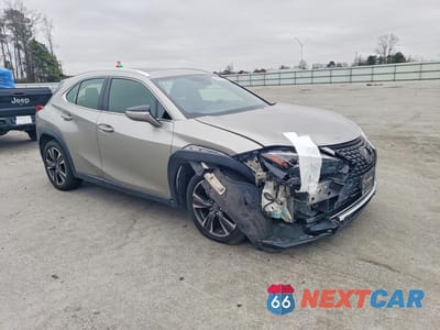 Czwarte zdjęcie samochodu z boku: 2019 LEXUS UX 200 BASE VIN:JTHY3JBH6K2003560 - miniatura