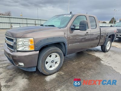 2007 CHEVROLET SILVERADO K1500 1GCEK19J47Z566444 - główne zdjęcie licytacji z USA - miniatura
