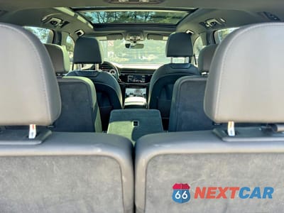 Zdjęcie 9 z 10 samochodu: 2023 AUDI Q7 PREMIUM VIN:WA1ACBF70PD010097 - miniatura