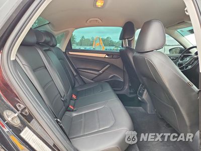 Zdjęcie 10 z 12 samochodu: 2020 VOLKSWAGEN PASSAT SE VIN:1VWSA7A3XLC016049 - miniatura