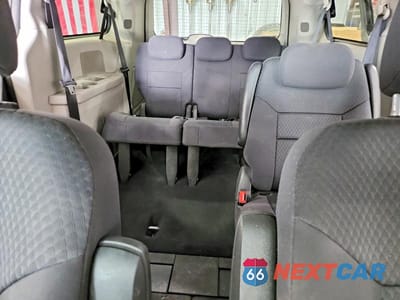 Zdjęcie 10 z 12 samochodu: 2010 DODGE GRAND CARAVAN SE VIN:2D4RN4DE7AR265787 - miniatura