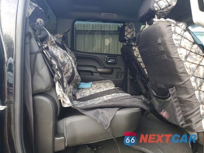 Zdjęcie 10 z 12 samochodu: 2018 GMC SIERRA K2500 DENALI VIN:1GT12UEY3JF118160 - miniatura