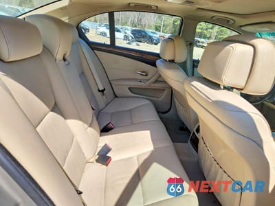 Zdjęcie 10 z 12 samochodu: 2010 BMW 528 I VIN:WBANU5C53AC460135 - miniatura