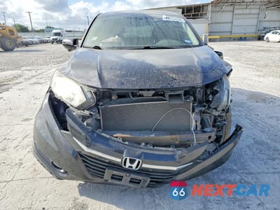 Piąte zdjęcie samochodu w środku: 2018 HONDA HR-V EX VIN:3CZRU5H5XJM709522 - miniatura