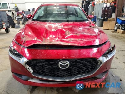 Piąte zdjęcie samochodu w środku: 2019 MAZDA 3 VIN:3MZBPAB75KM111208 - miniatura